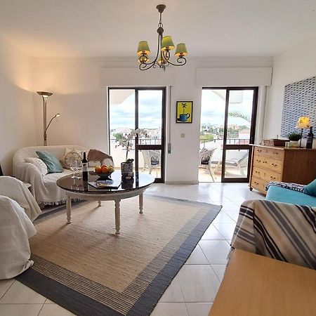Sunny Apart W Balcony In Algarve By Lovelystay Ferragudo  Buitenkant foto